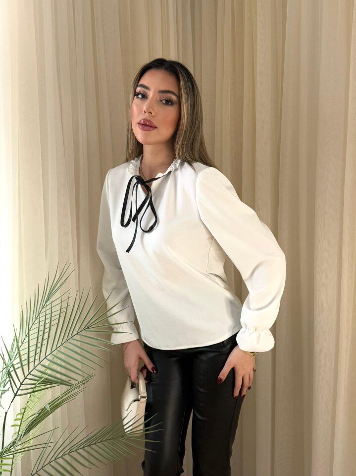 Kadın Uzun Kollu Yakası Bağcıklı Ithal Krep Bluz