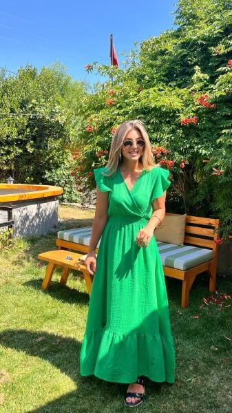 Kadın Kısa Kollu Kruvaze Yakalı Beli Lastikli Müslim Elbise