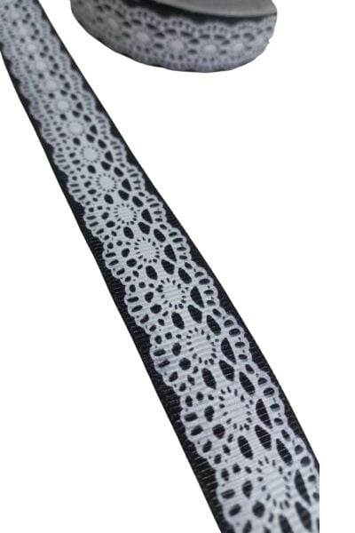 Tafta Dantel Görünümlü Kurdele Siyah 25 mm 2 Metre