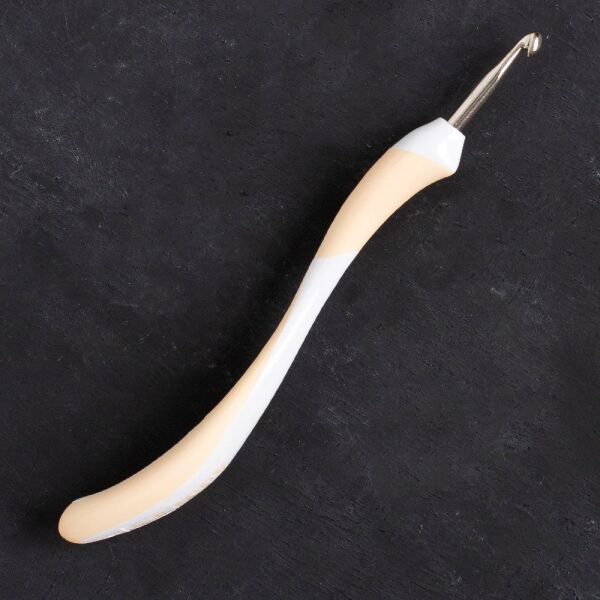 Addi Swing 4,5mm 16cm Bej Ergonomik Yün Tığ - 140-