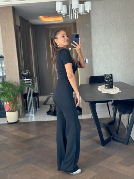 Kadın Bisiklet Yaka Pliseli Bluz Ve Ispanyol Paca Pantolon Ikili Takım