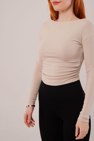 Yaka Detay Uzun Kollu Basic Krem Bluz