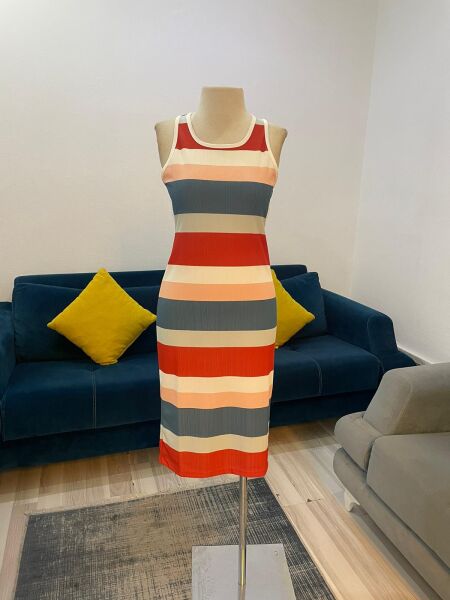 Kadın Kolsuz Bel Dekolte Detay şerit Desenli Pegasus Kumaş Elbise