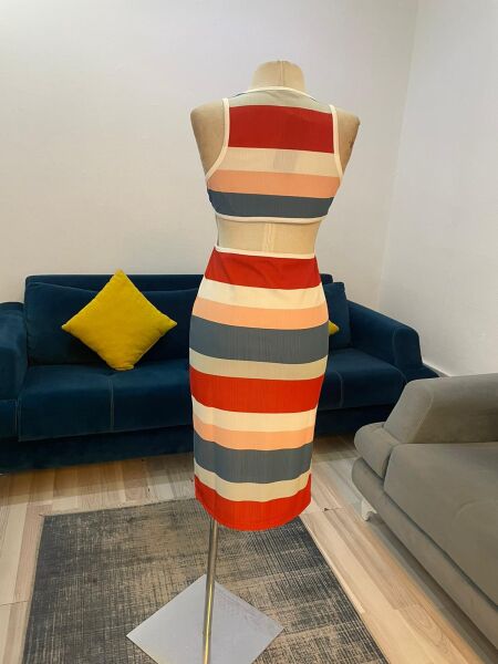 Kadın Kolsuz Bel Dekolte Detay şerit Desenli Pegasus Kumaş Elbise