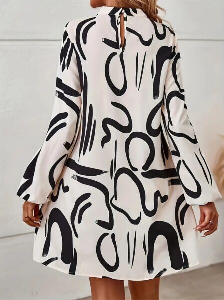 Kadın Uzun Kollu Yarı Balıkçı Yaka Desenli Kısa Dalgıç Elbise