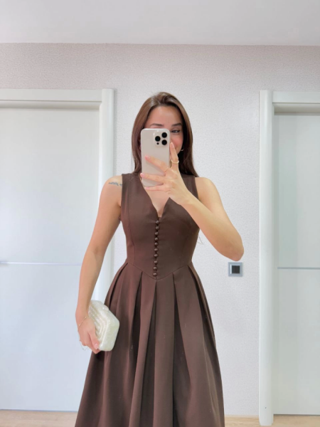 V Yaka Uzun Kolsuz Elbise- Kahverengi