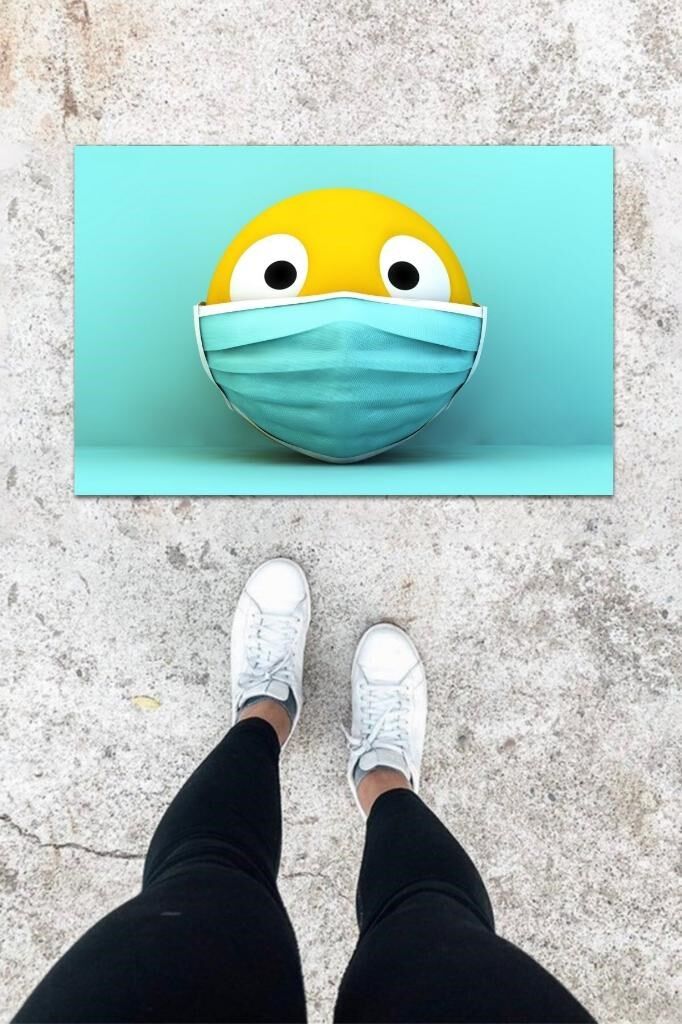 Dijital Baskı Mavi Maskeli Emoji Desen Kapı Önü Paspası