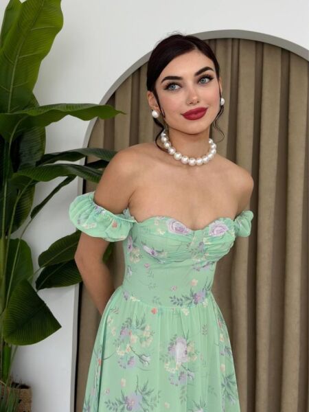 ŞİFON KUMAŞ DİJİTAL DESEN BASKILI ELBİSE