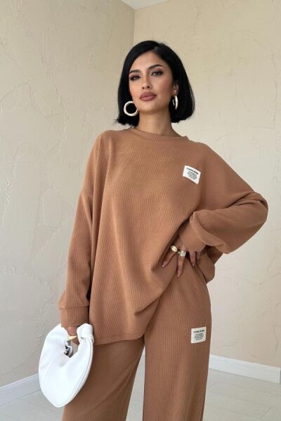 Camel Klasik Fitilli Kazak Ve Pantolon Takım
