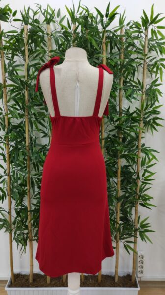 Kadın Göğüs Büzgü Detay Askıları Bağlamalı Yırtmaçlı Krep Elbise