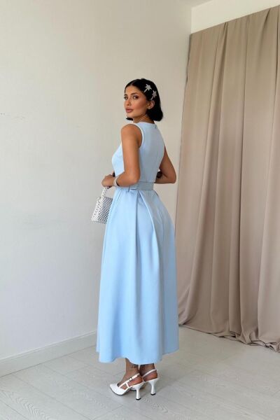 Bebe Mavi Halter Yaka Kloş Elbise