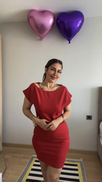 Kadın Kısa Kollu Tek Omuz Askı Ve Aksesuar Detay Beli Lastikli Krep Elbise