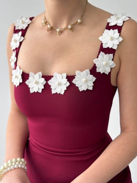 Alyosa Çiçek Detaylı Elbise