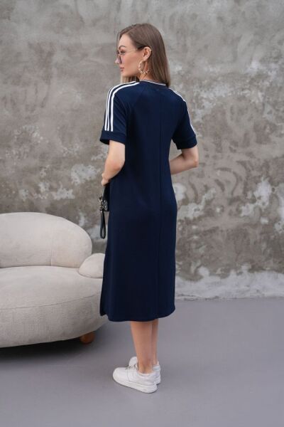 Kadın Kristal Kumaş şerit Ve Yırtmaç Detaylı V Yaka Midi Boy Elbise